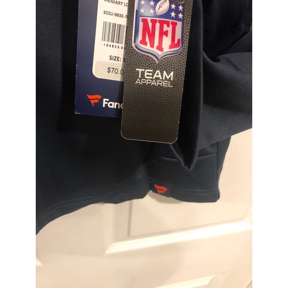 COPY - Dark Navy Chicago Bears Fanatics Branded Defender Full-Zip Hoodie Jacket - Picture 7 of 7